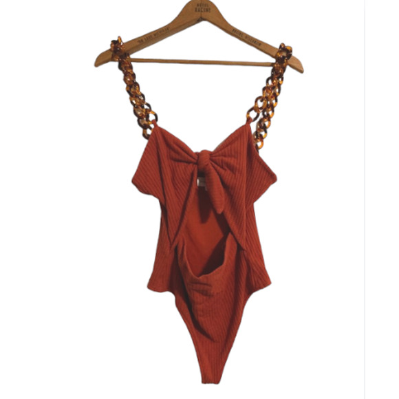 RUST & Ribbed Front Cut-out Bodysuit - Privacy Please - Medium - Picture 2 of 10